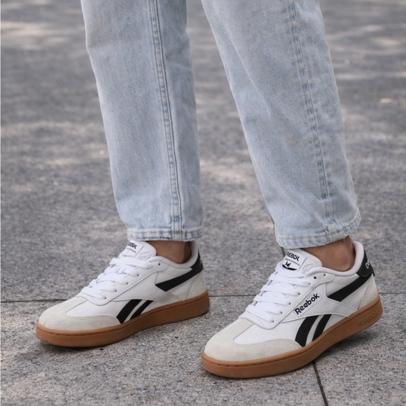 Reebok Shoes - Like New! Reebok Classic White and Black Sneakers